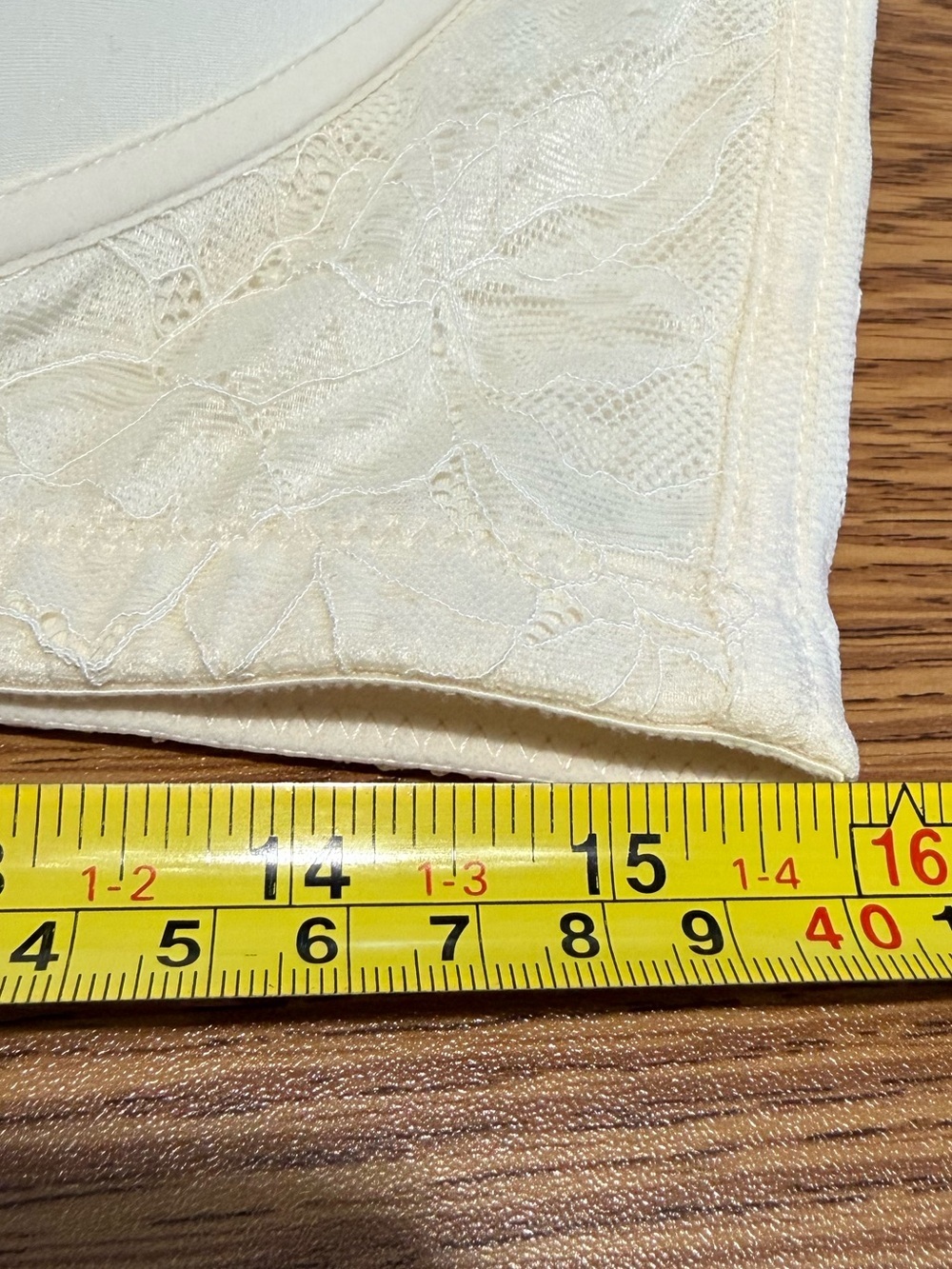 NWOT Soft Cream Molded Cups with Stretchy Lace Front & Side Panels. No wire. - Picture 8 of 8